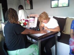 Mobile Manicures in Atlanta, GA